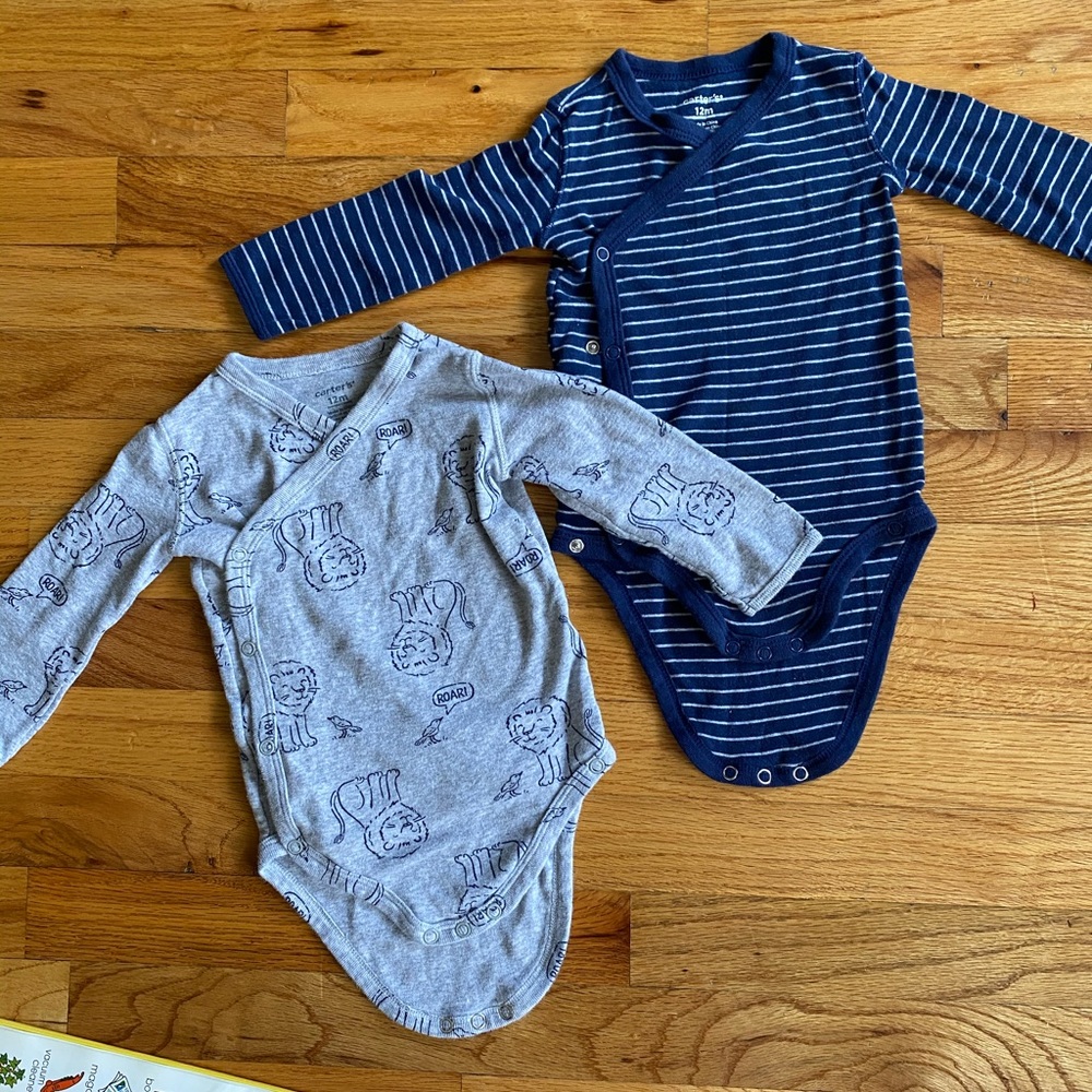 Bundle 2 Long Sleeve Onesie Baby boy Clothes 12M